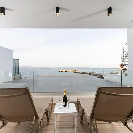 Soleluna 1-on The Beach-hot Tub-smart