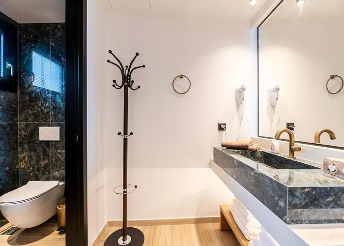 Soleluna 1-on The Beach-hot Tub-smart Lägenhet