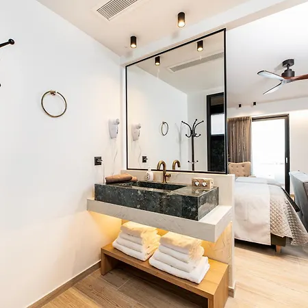 Appartamento Soleluna 1-on The Beach-hot Tub-smart Città di Kos