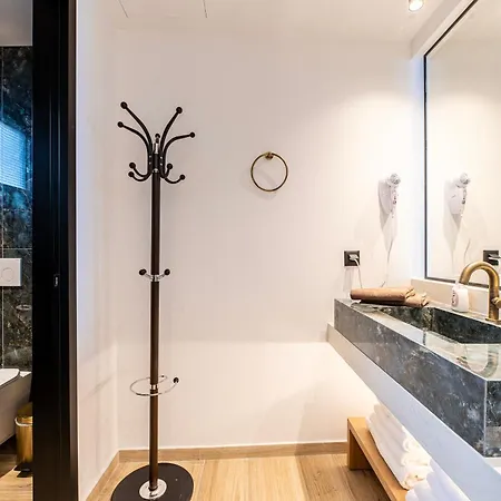 Soleluna 1-on The Beach-hot Tub-smart Appartamento