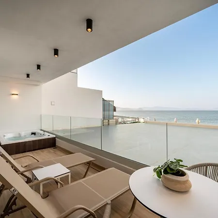 Soleluna 1-on The Beach-hot Tub-smart Appartamento Città di Kos