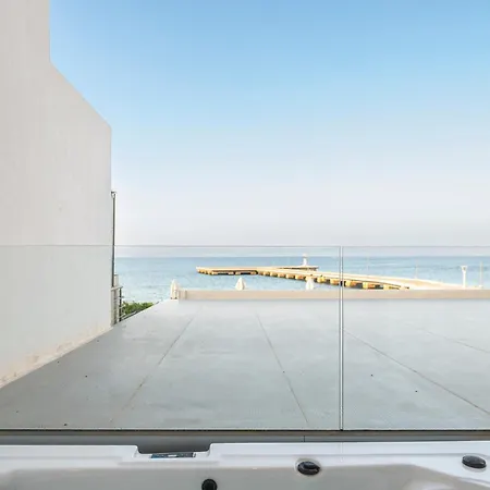 Soleluna 1-on The Beach-hot Tub-smart