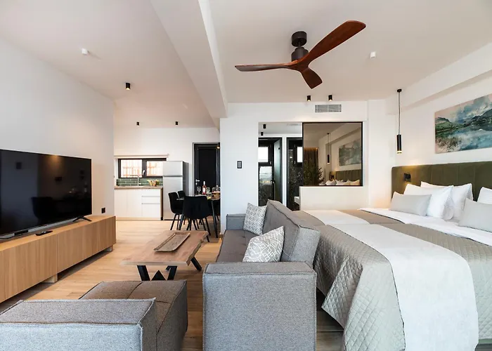 Soleluna 1-on The Beach-hot Tub-smart Cos